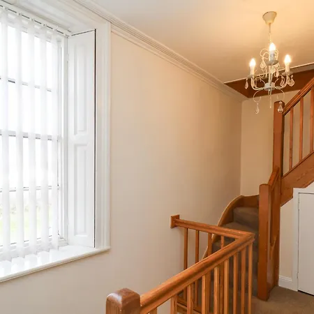 Mayfield Manor Nyaraló