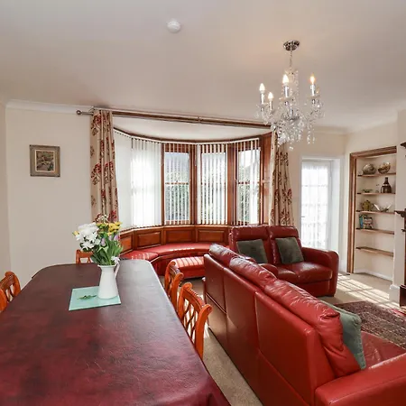 Mayfield Manor Nyaraló